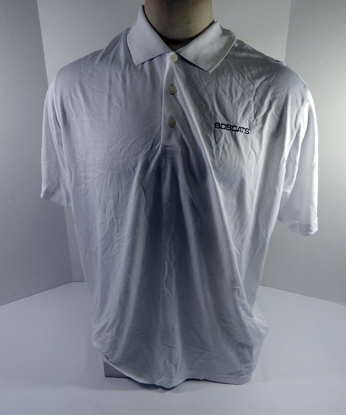 2012-13 Charlotte Bobcats Team Issued White Polo Shirt XL DP52258
