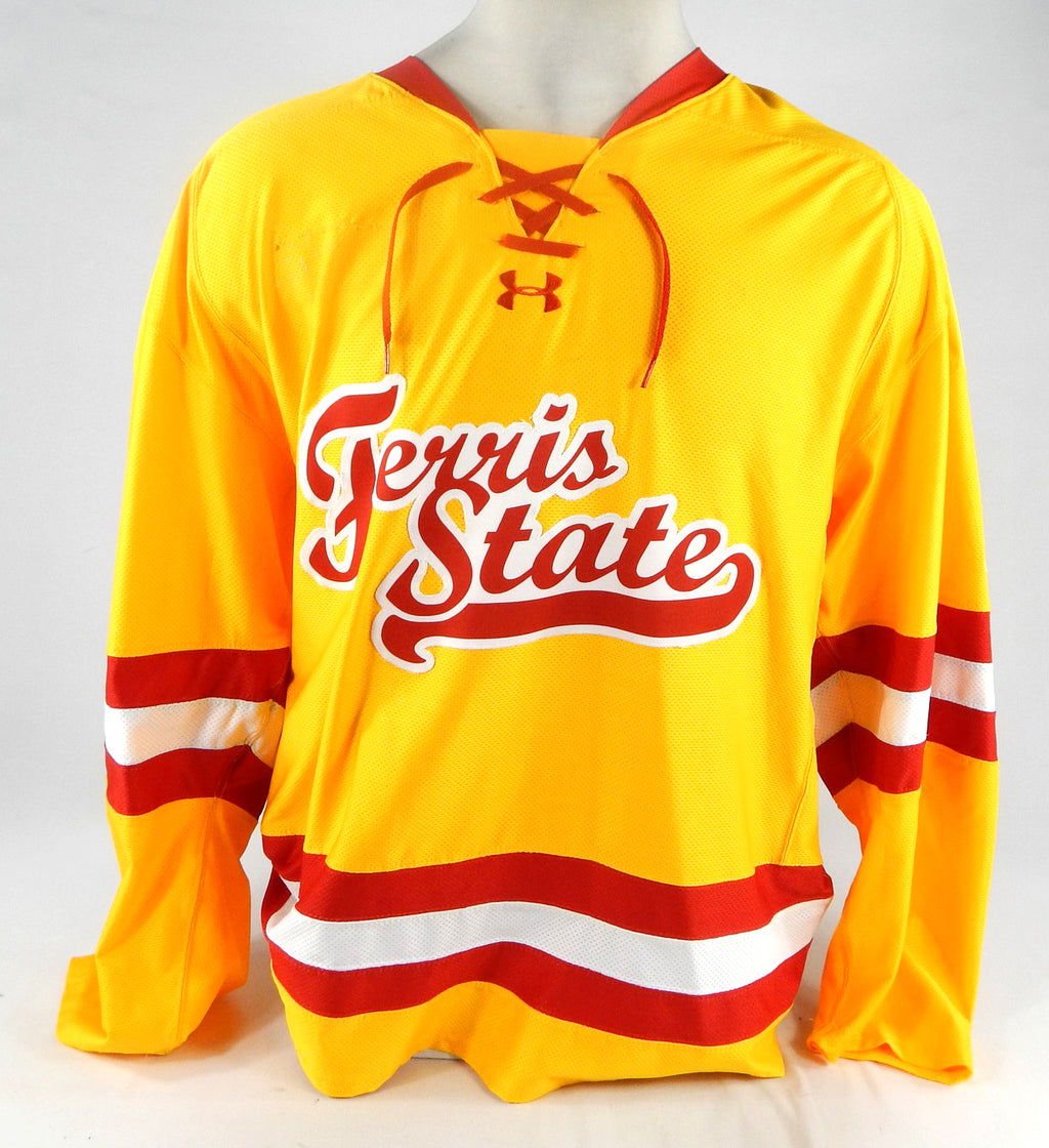 2019-20 Ferris State Bulldogs Max Finner #2 Game Used Yellow Jersey Hockey M 000