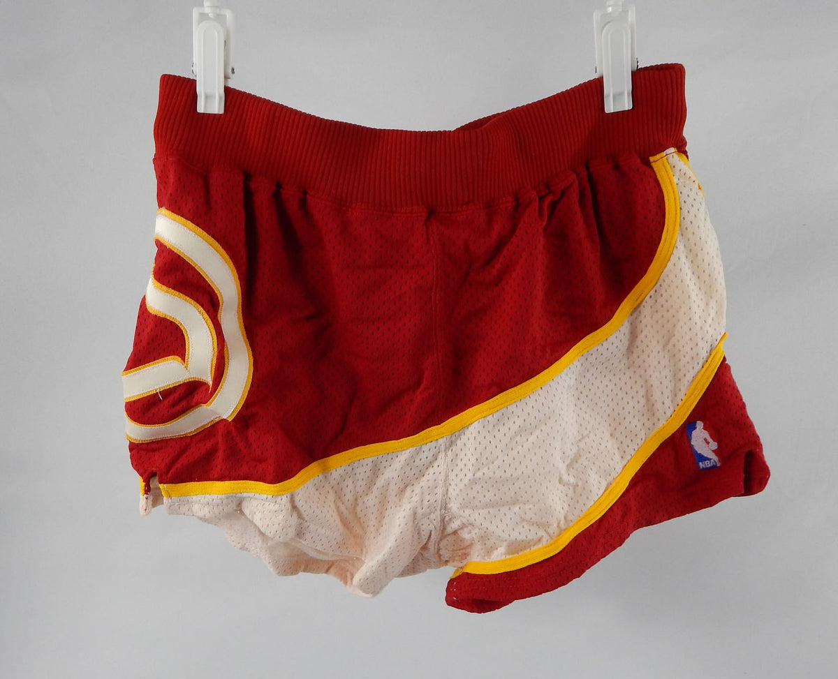1987-88 Atlanta Hawks Doc Rivers #25 Game Used Red Shorts 34 DP103955