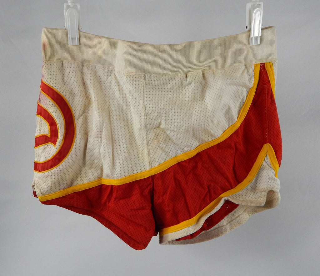 1980s Atlanta Hawks #3 Game Issued White Shorts 32 DP103959