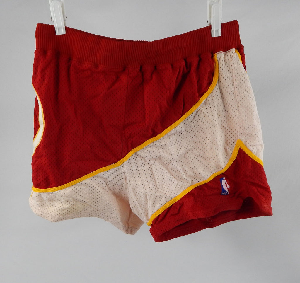 1986-87 Atlanta Hawks Tree Rollins #30 Game Used Red Shorts 36 DP103962