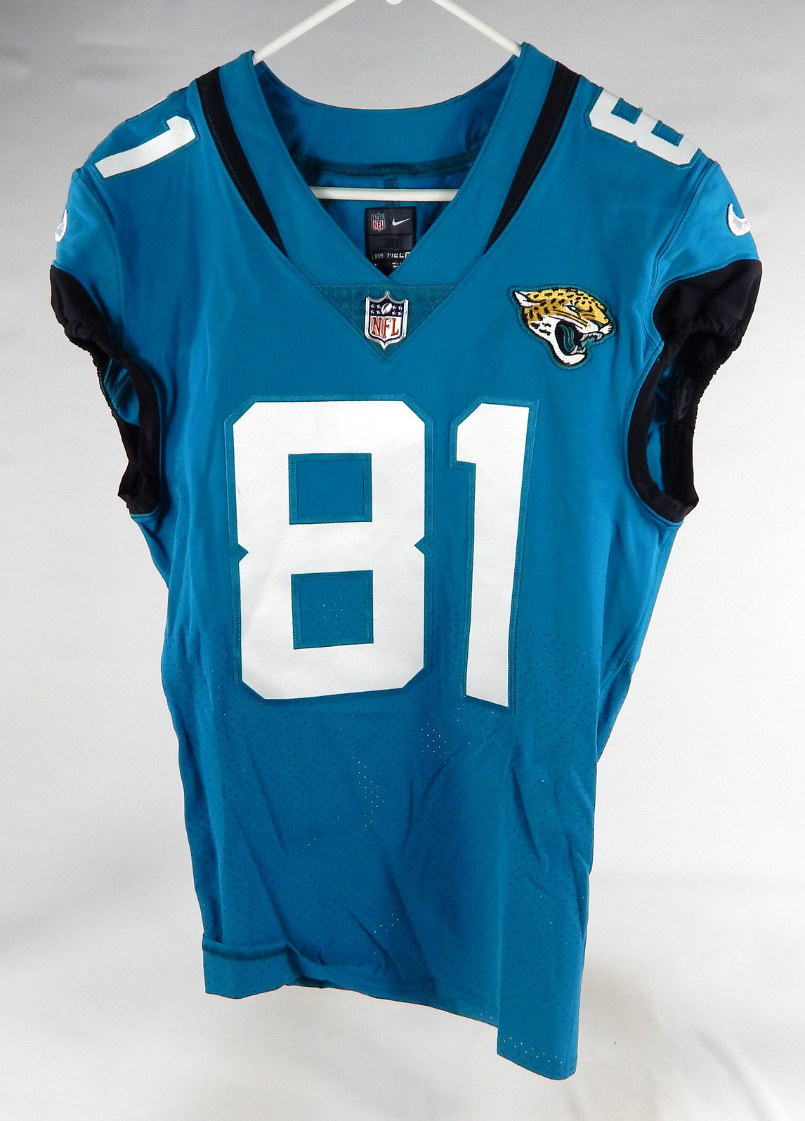 2019 Jacksonville Jaguars Willie Johnson #81 Game Issued Pos Used Blue Jersey 8 Pic2