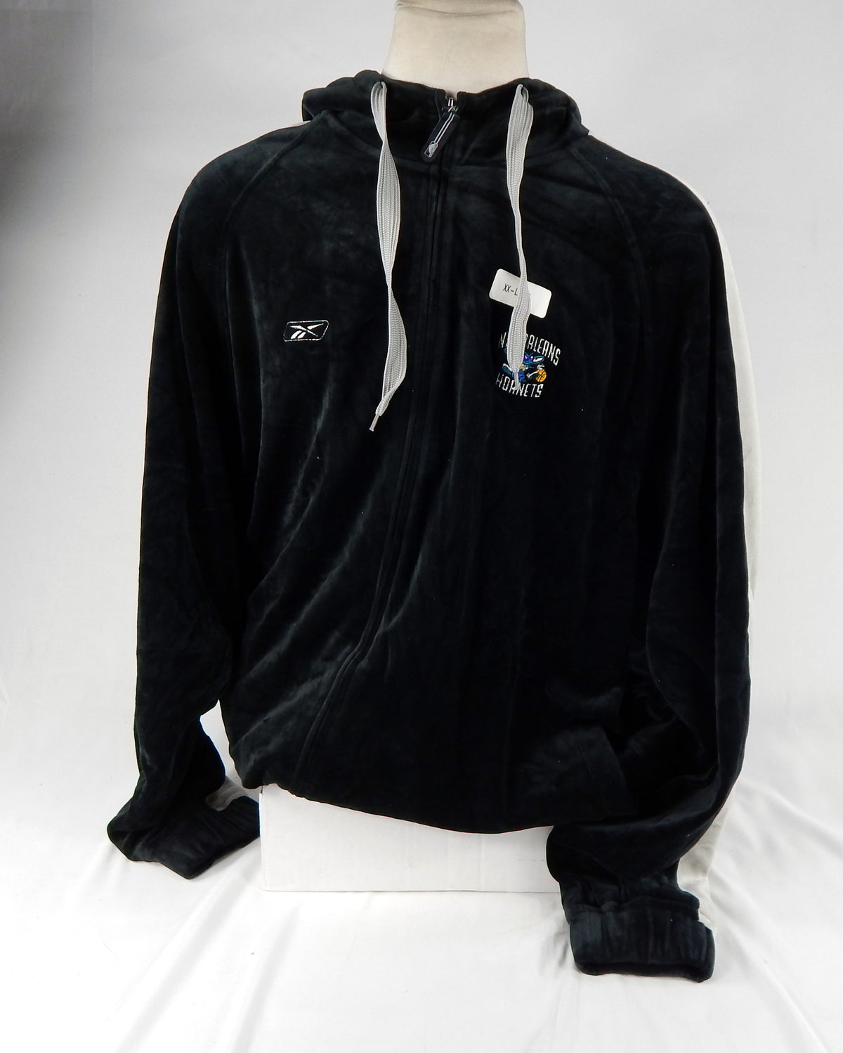 New Orleans Hornets Team Issued Black Travel Jacket 2XLT DP67856