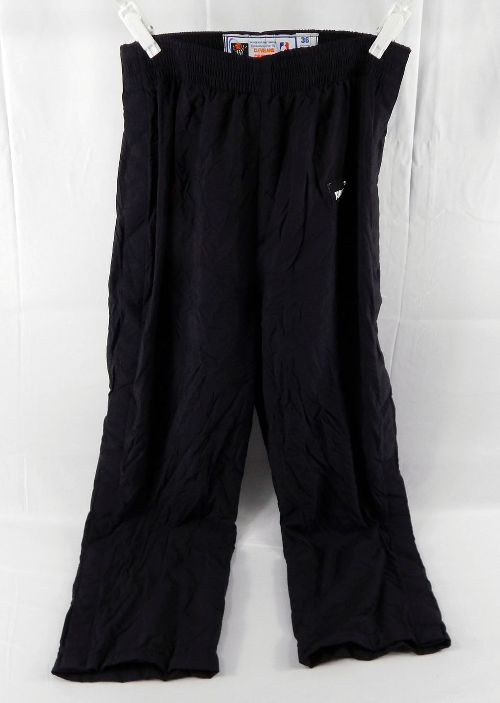 1997-99 Cleveland Cavaliers Game Issued Black Warm Up Pants 36 461