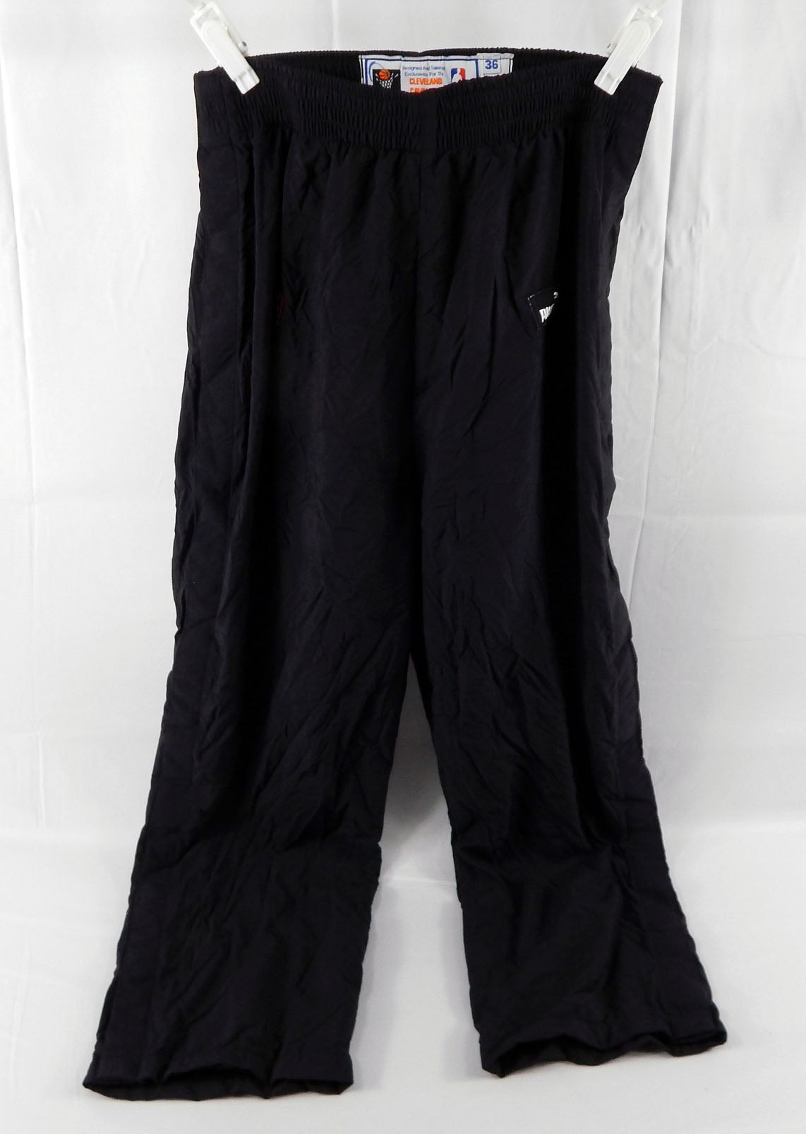 1997-99 Cleveland Cavaliers Game Issued Black Warm Up Pants 36 461