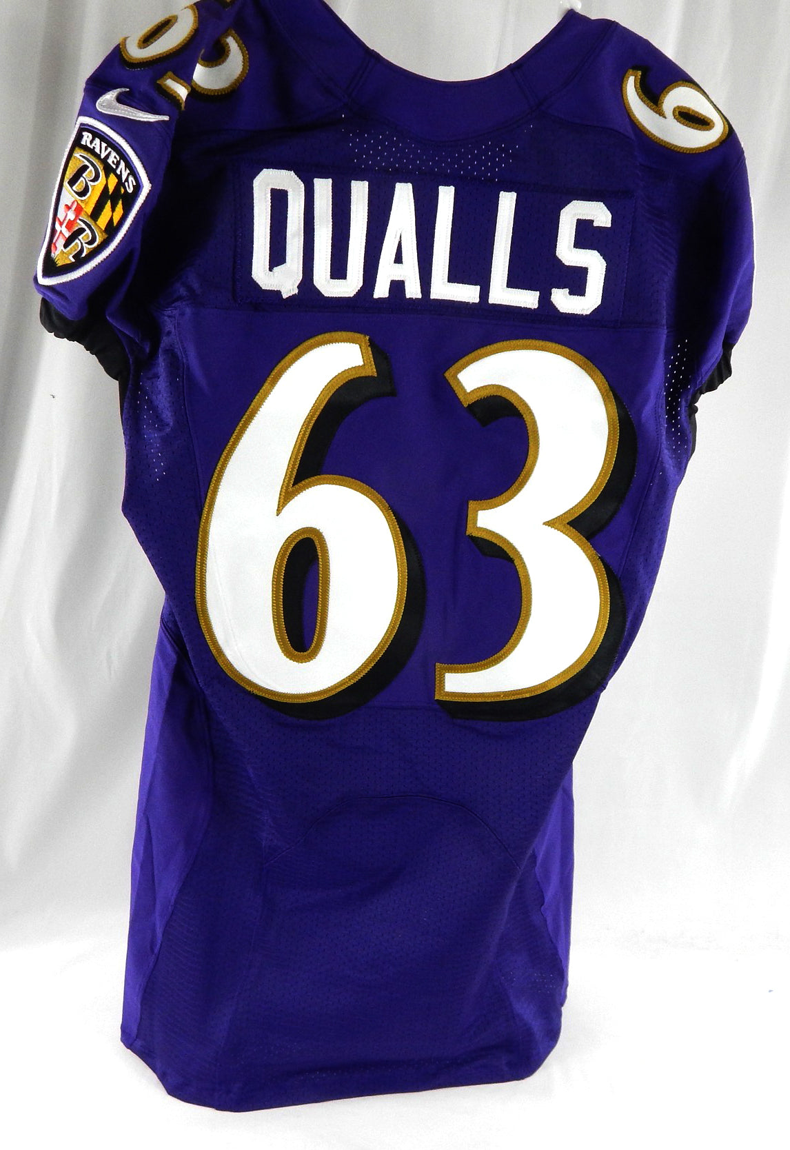 2018 Baltimore Ravens Elijah Qualls #63 Game Used Purple Practice Jersey 40 252 Pic2