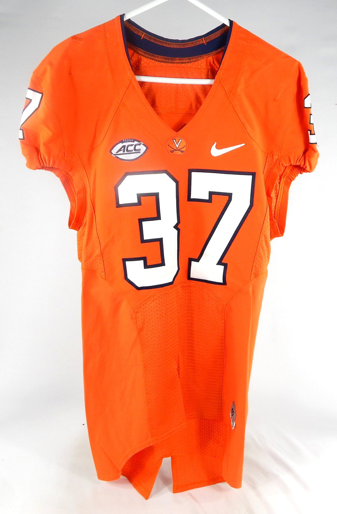 2017 Virginia Cavaliers Jordan Mack #37 Game Used Orange Jersey 40 032 Pic2