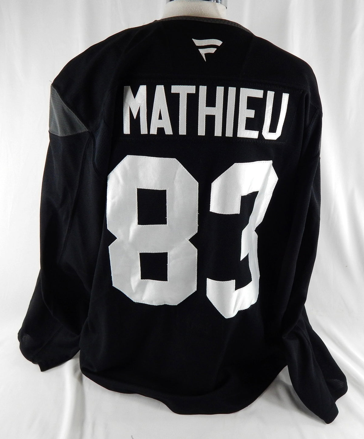 2024-25 Utah Mammoth Mathieu #83 Game Used Black Practice Jersey 58 384 Pic2