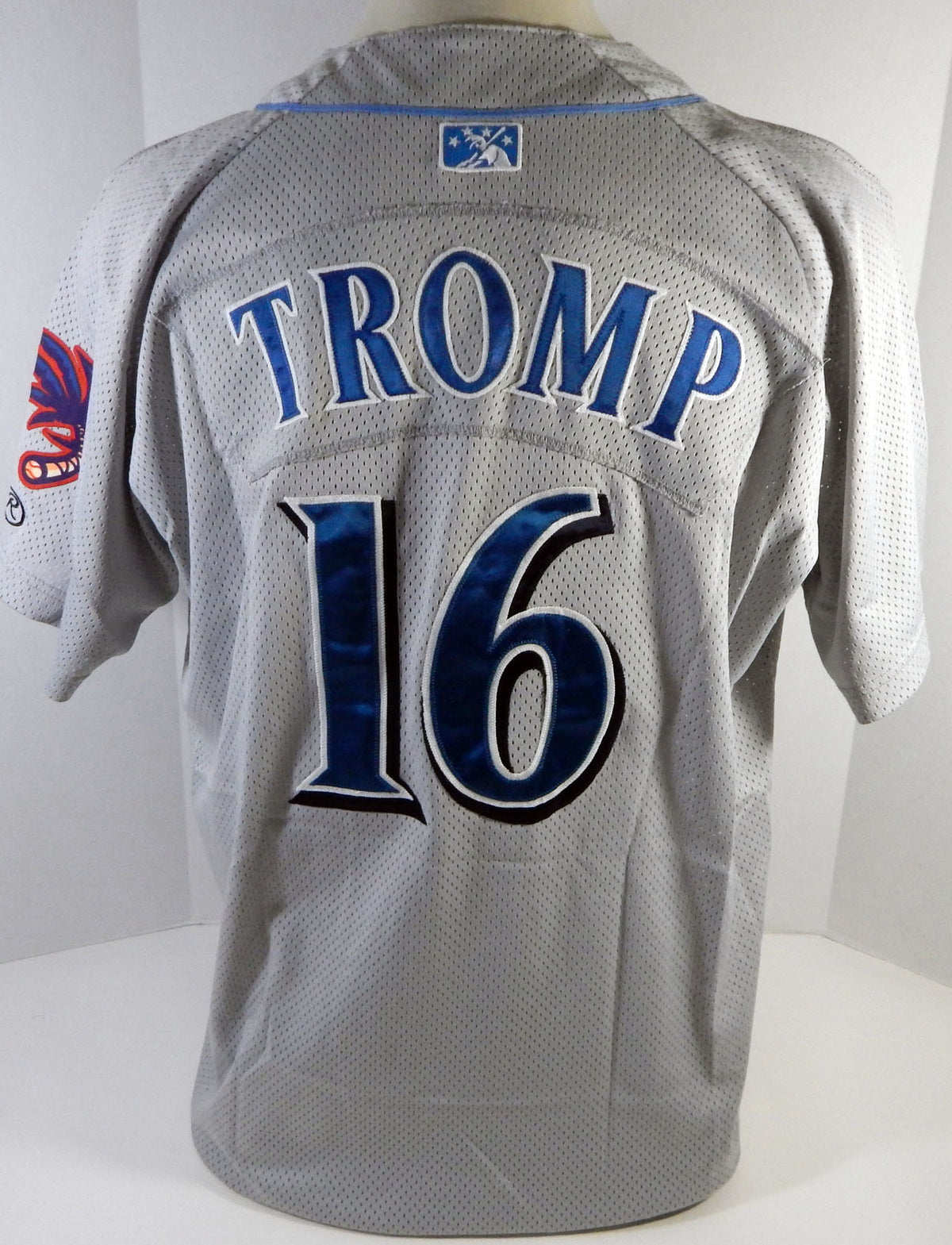 2016 Clearwater Threshers Jiandido Tromp #16 Game Used Grey Jersey 48 DP13479