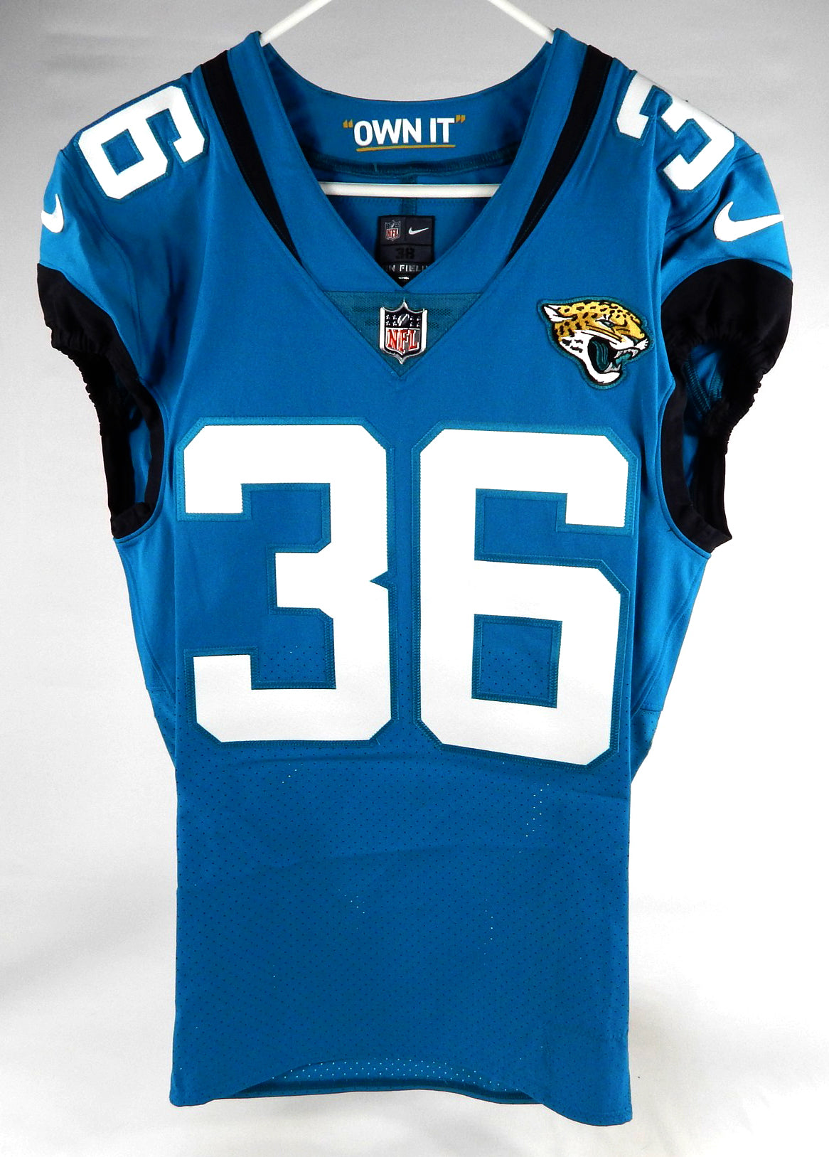 2020 Jacksonville Jaguars Luq Barcoo #36 Game Issued Blue Jersey 38 308 Pic2