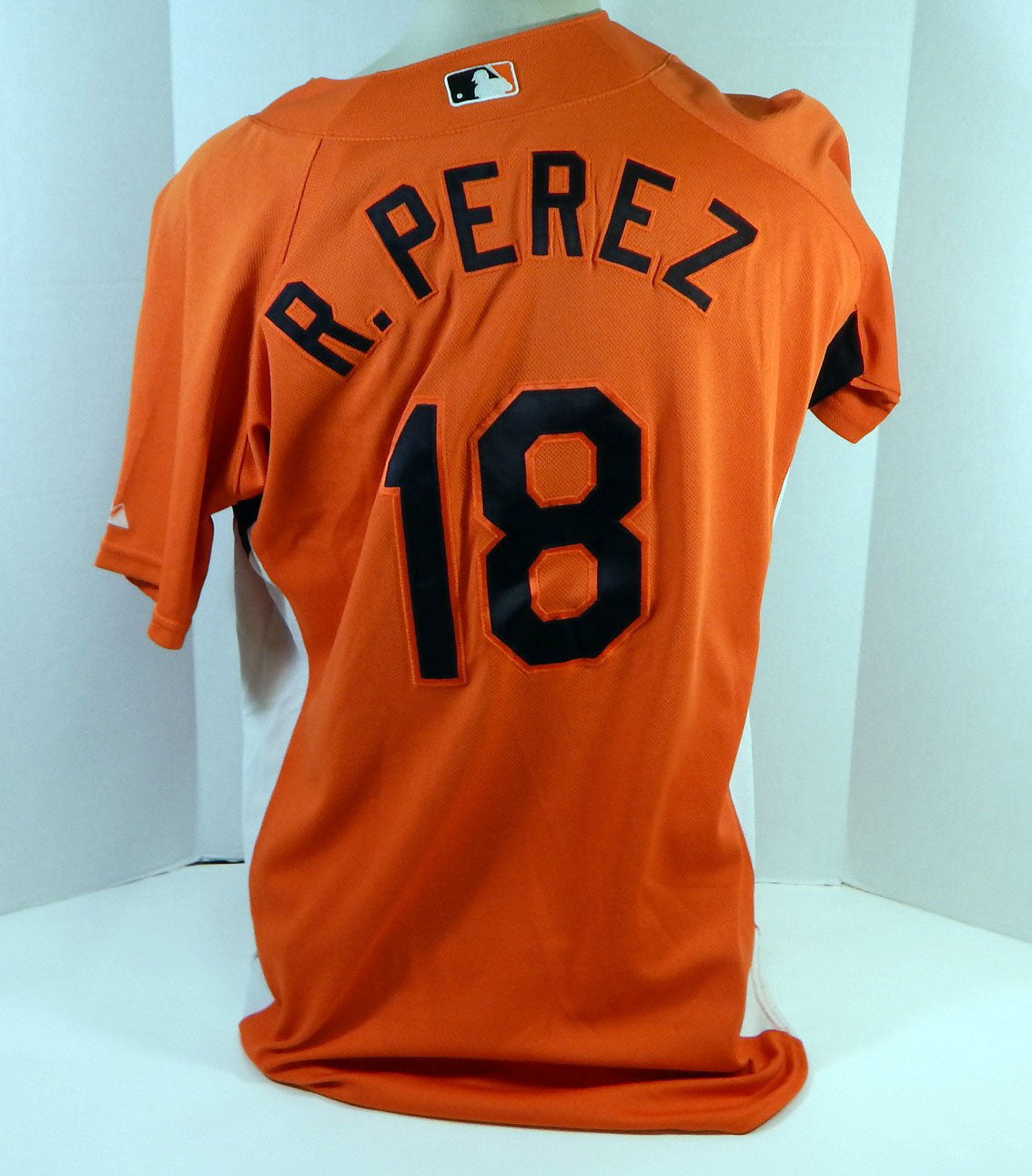 2007-08 Baltimore Orioles R Perez #18 Game Used Orange Jersey BP Ext ST 46 571