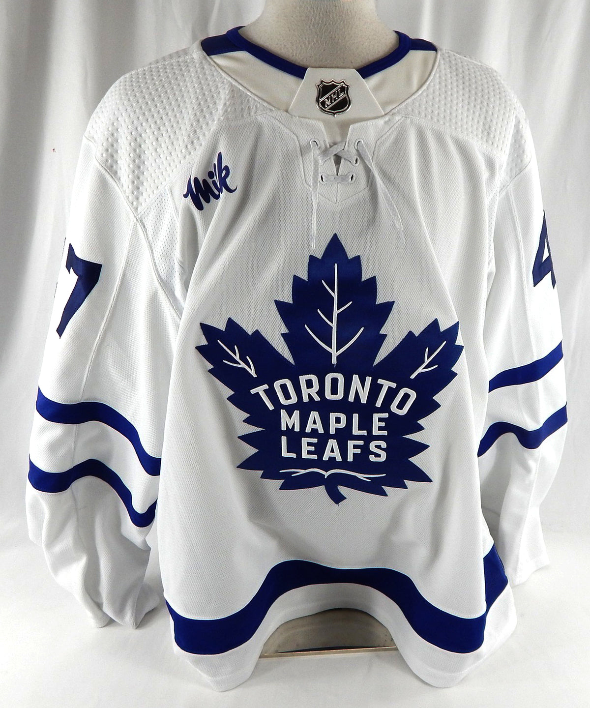 2023-24 Toronto Maple Leafs Topi Niemela #47 Game Issued White Jersey Milk P 4