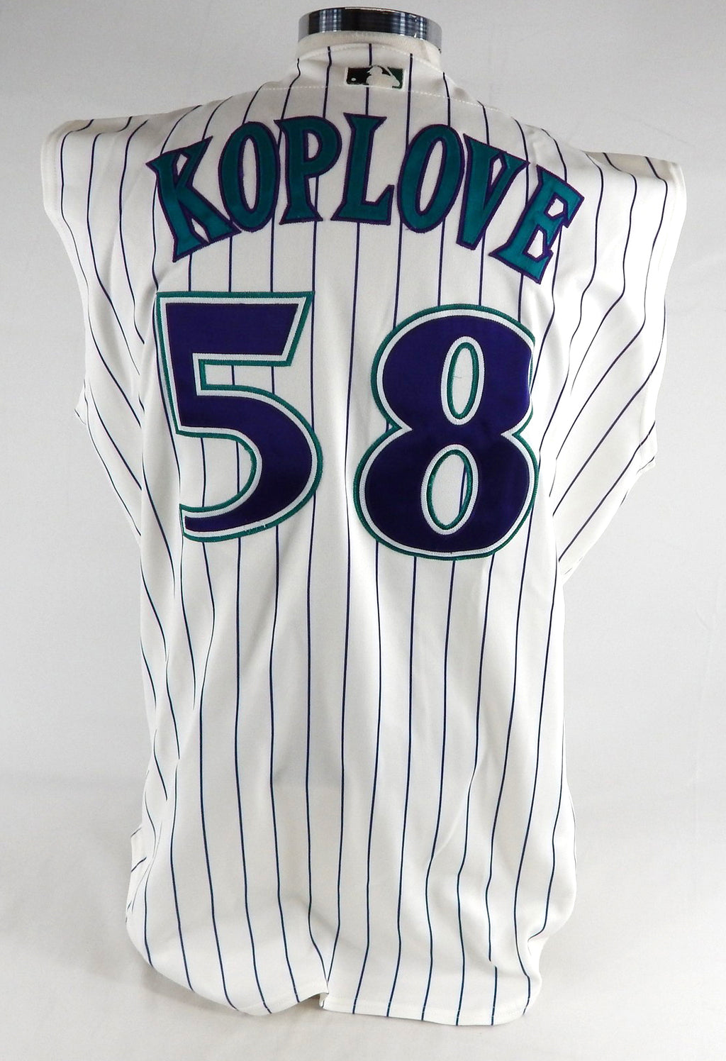 2002 Arizona Diamondbacks Mike Koplove #58 Game Used White Vest Jersey 46 482 Pic2