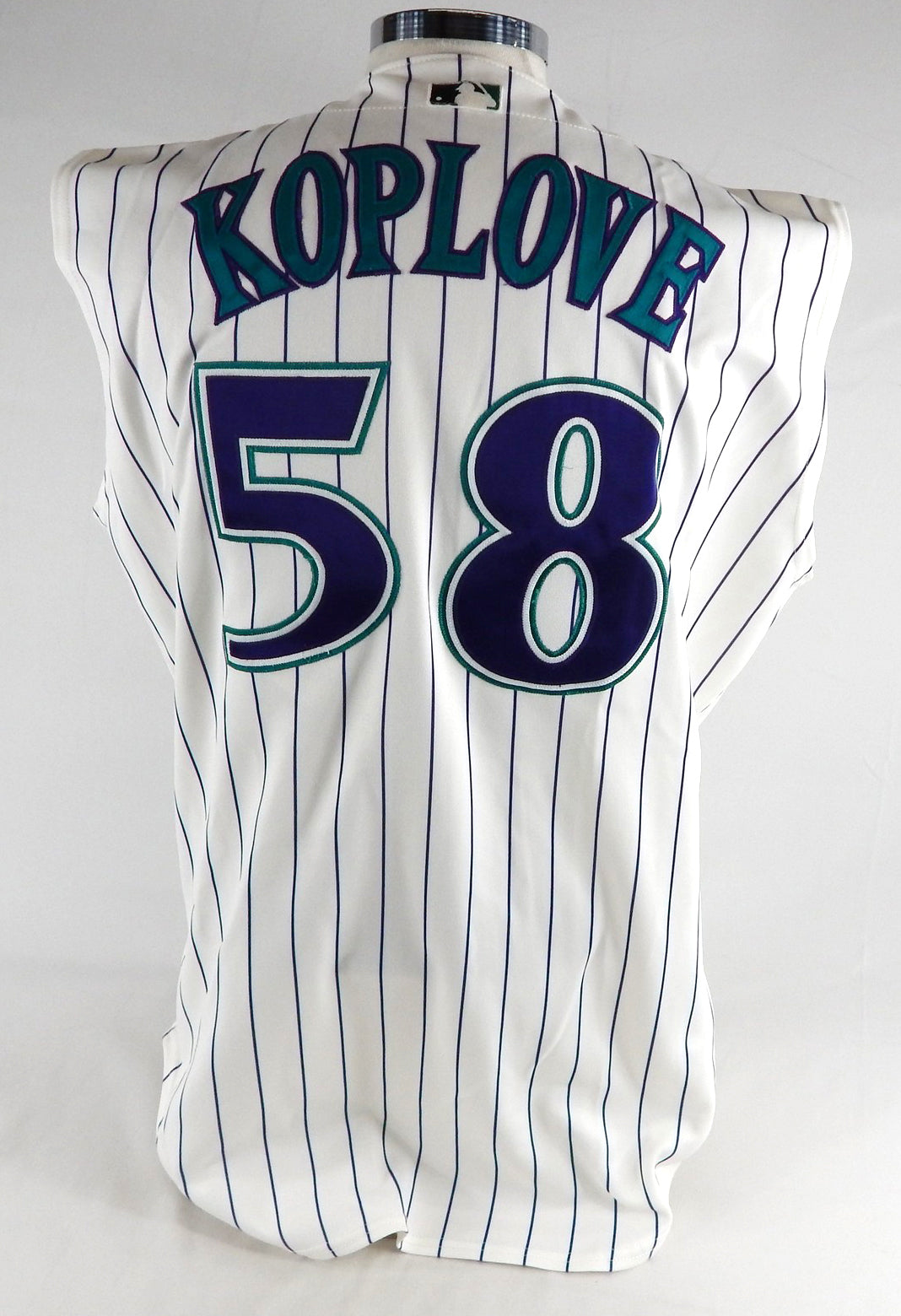 2002 Arizona Diamondbacks Mike Koplove #58 Game Used White Vest Jersey 46 482 Pic2