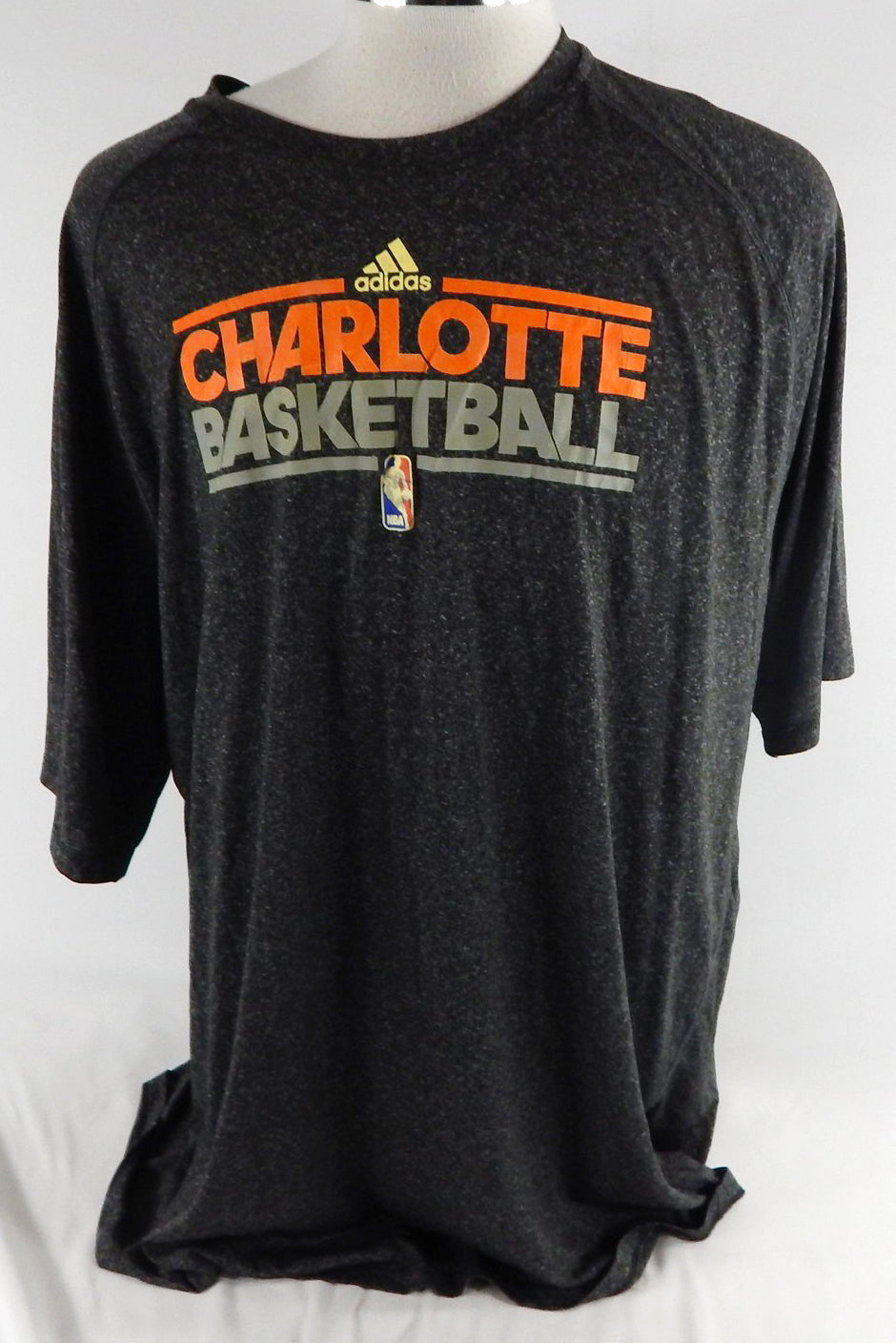 Charlotte Bobcats Game Used Grey Training Shirt 3XL 299