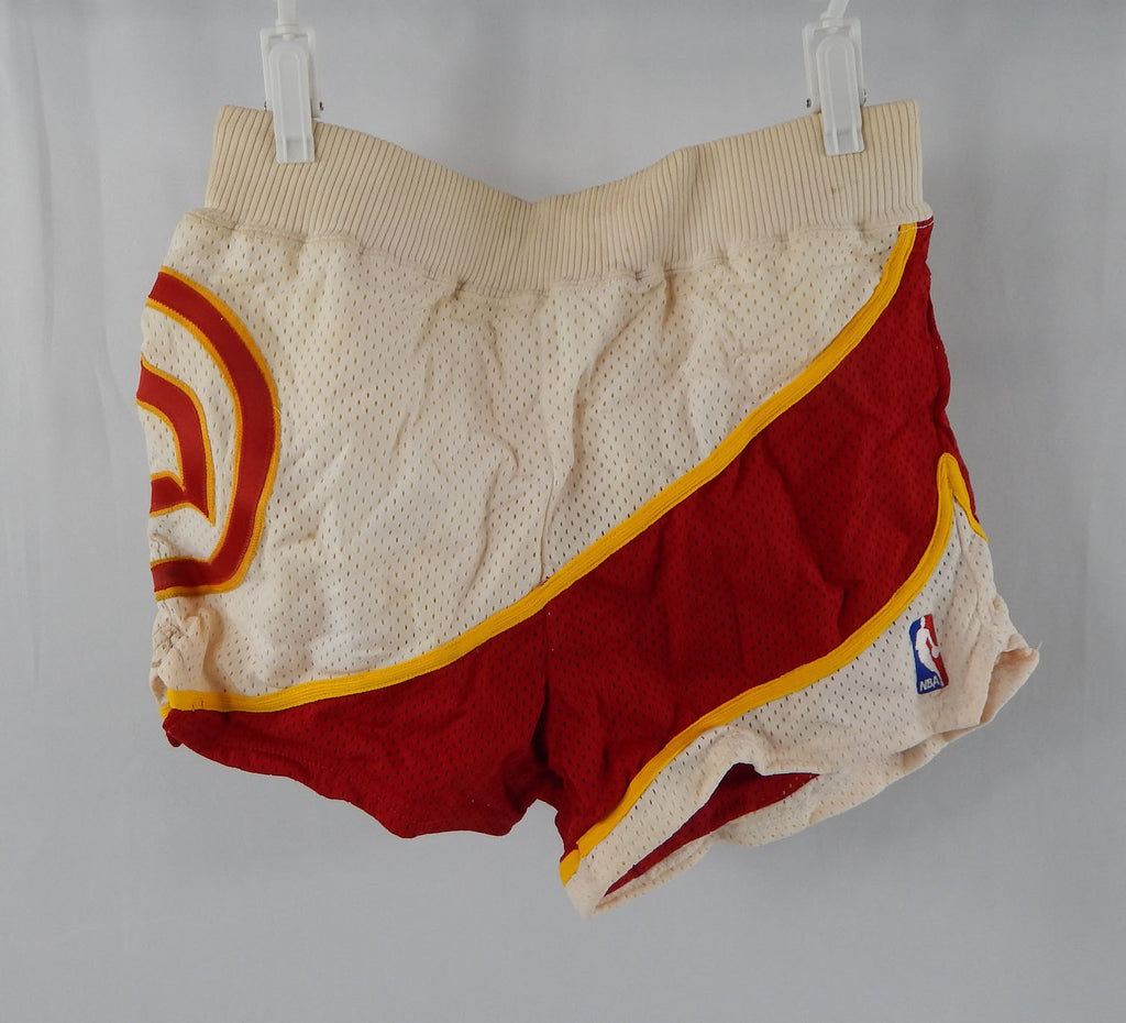 1986-87 Atlanta Hawks #12 3 Game Used White Shorts Pacman 34 211