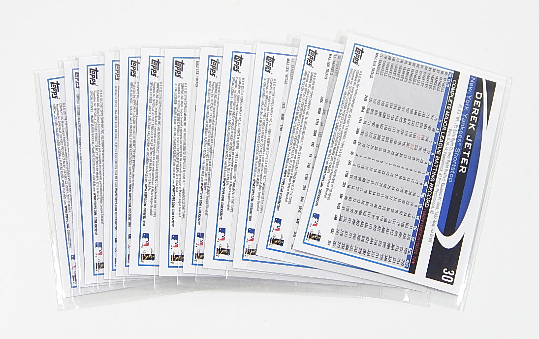 Lot of (12) 2012 Topps Derek Jeter #30 Nm/Mt Pic2