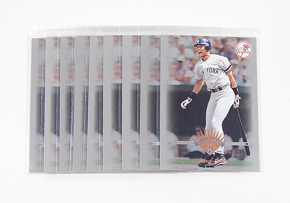Lot of (10) 1997 Leaf Derek Jeter #165 Nm/Mt