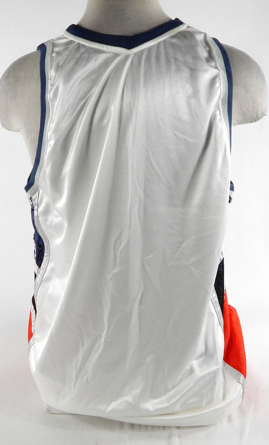 2007-08 Charlotte Bobcats Blank Game Issued White Jersey 50 064 Pic2