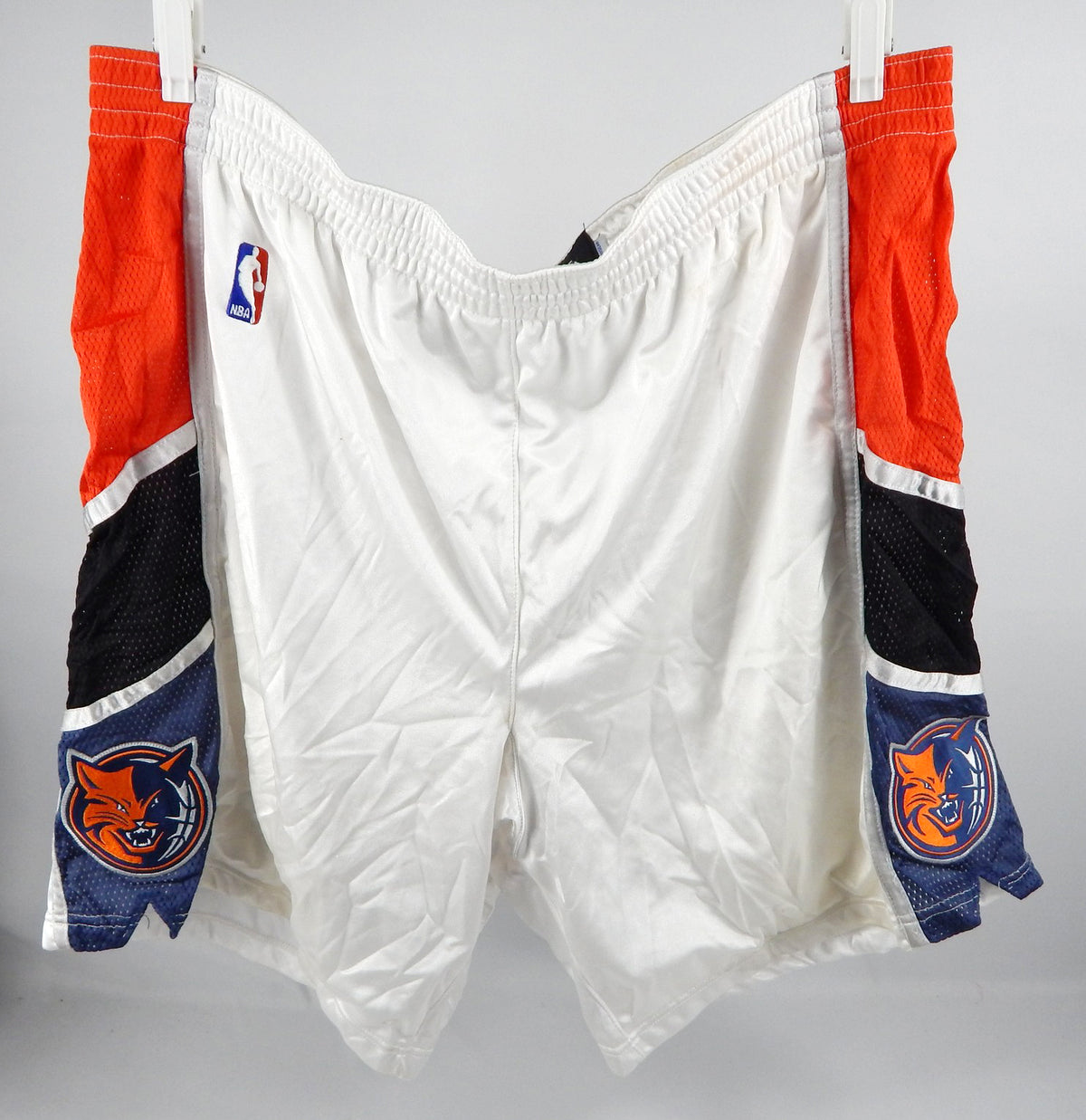 2000s Charlotte Bobcats #1 Game Used White Shorts 48 814