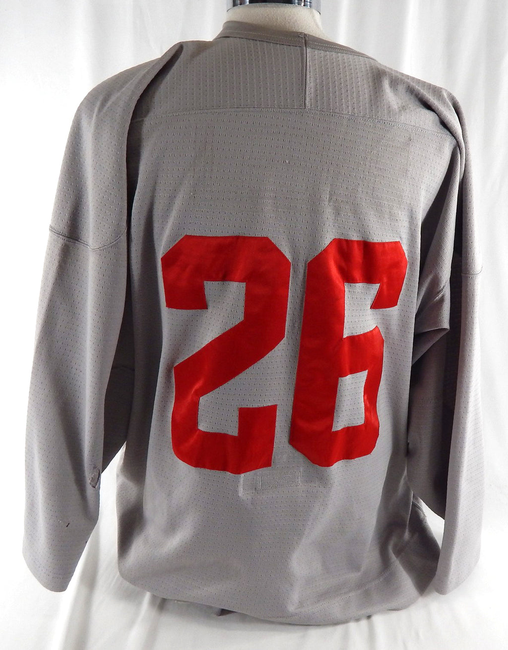 Ohio State Buckeyes #26 Game Used Grey Practice Jersey Hockey 54 064 Pic2