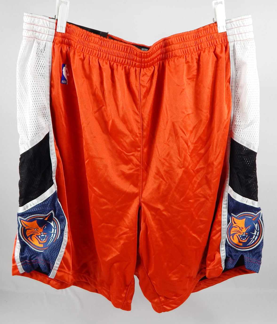 2000s Charlotte Bobcats #7 Game Used Orange Shorts 52 843