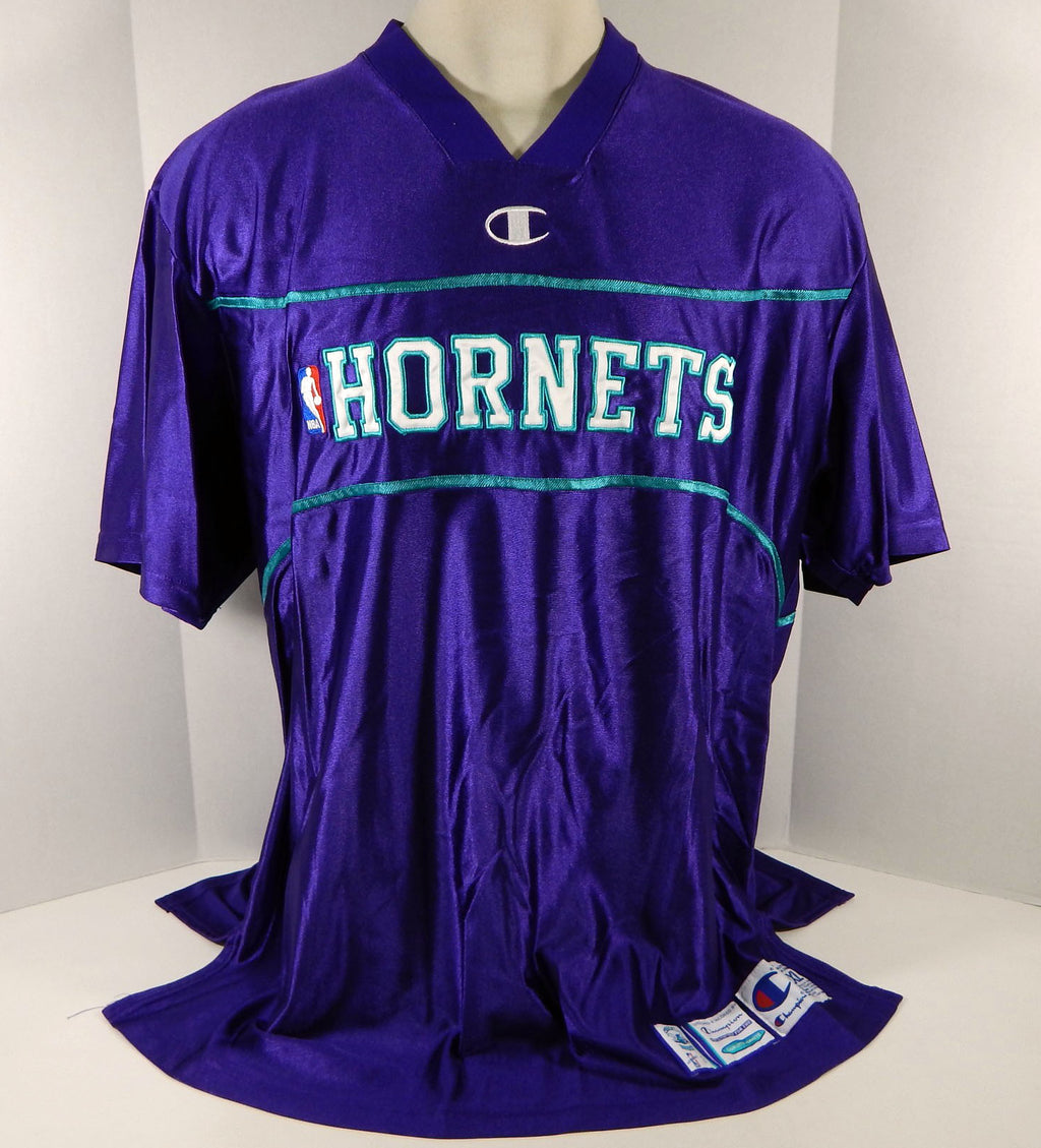 2000-01 Charlotte Hornets #31 Game Used Purple Warm Up Shirt DP08289