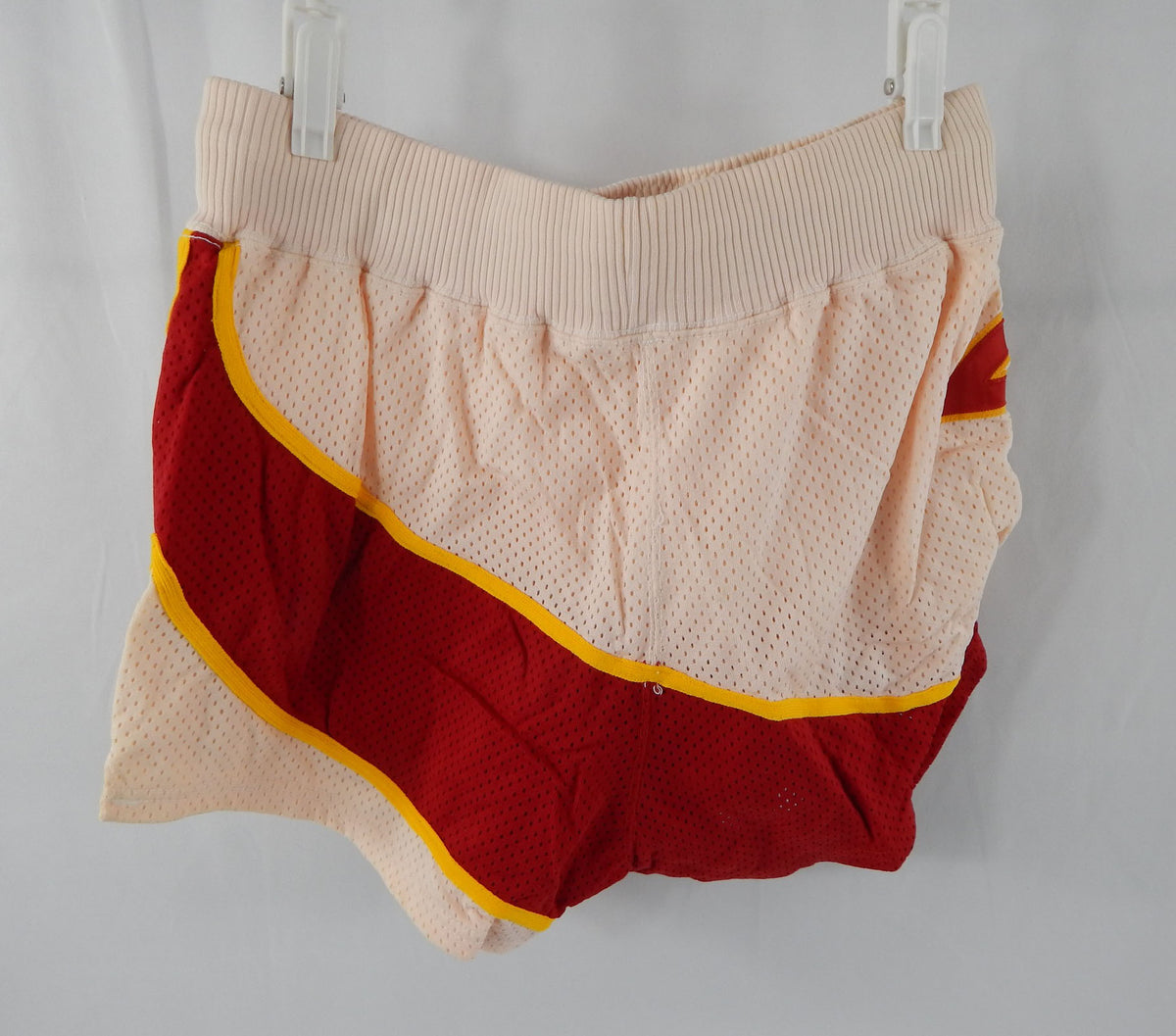 1987-88 Atlanta Hawks Doc Rivers #25 Game Used White Shorts Pacman 34 DP104242 Pic2