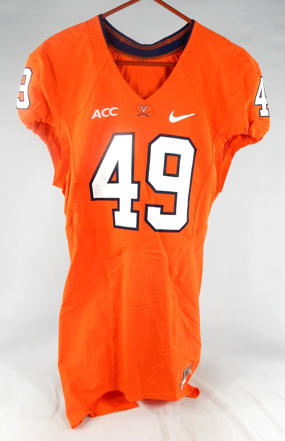 2013 Virginia Cavaliers Zach Swanson #49 Game Issued Orange Jersey 40 097 Pic2
