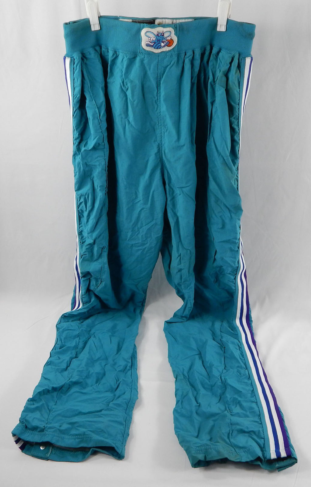 1996-97 Charlotte Hornets #54 Game Used Teal Warm Up Pants 42 263