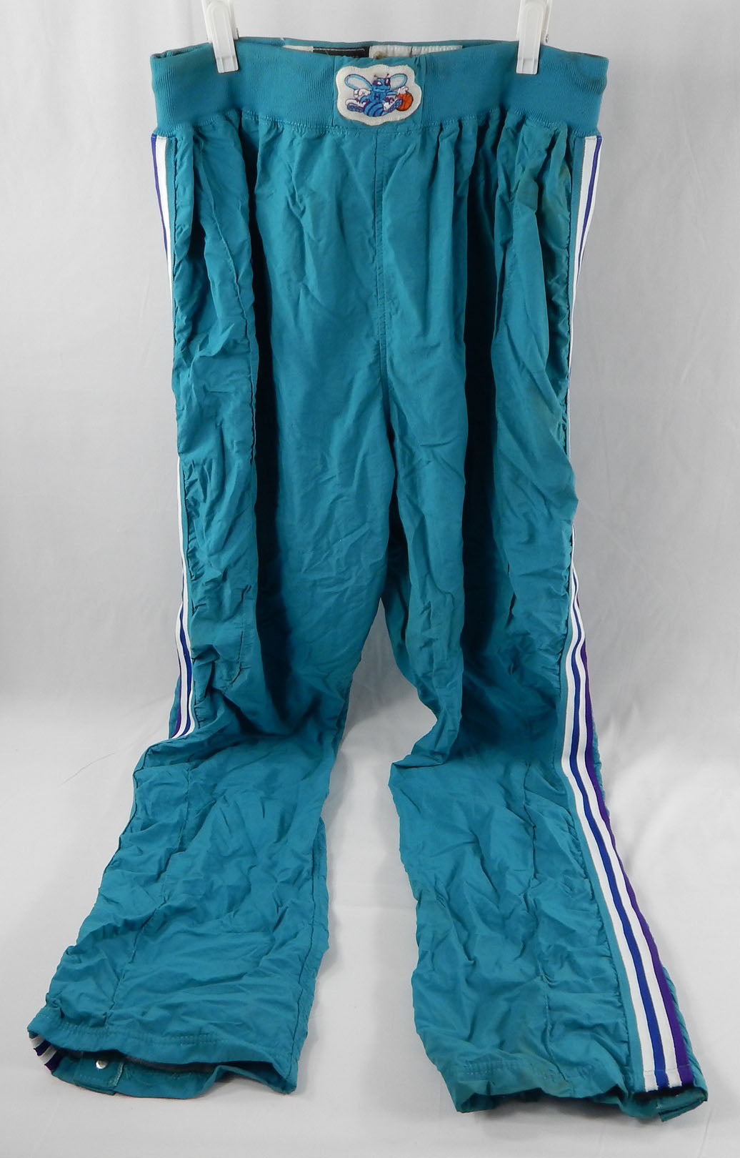 1996-97 Charlotte Hornets #54 Game Used Teal Warm Up Pants 42 263