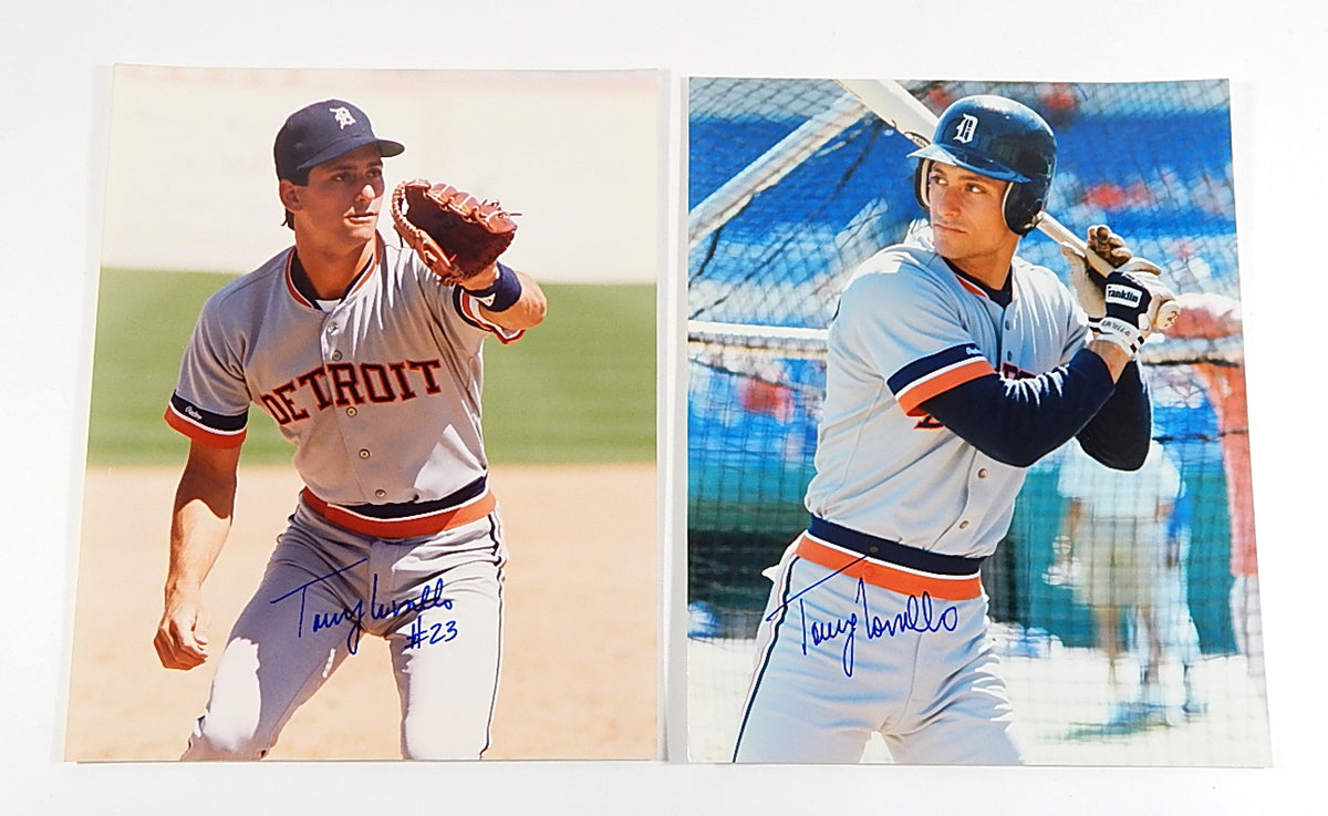 Lot of (2) Torey Lovullo Signed 8x10 Photos Detroit Tigers Auto Autograph