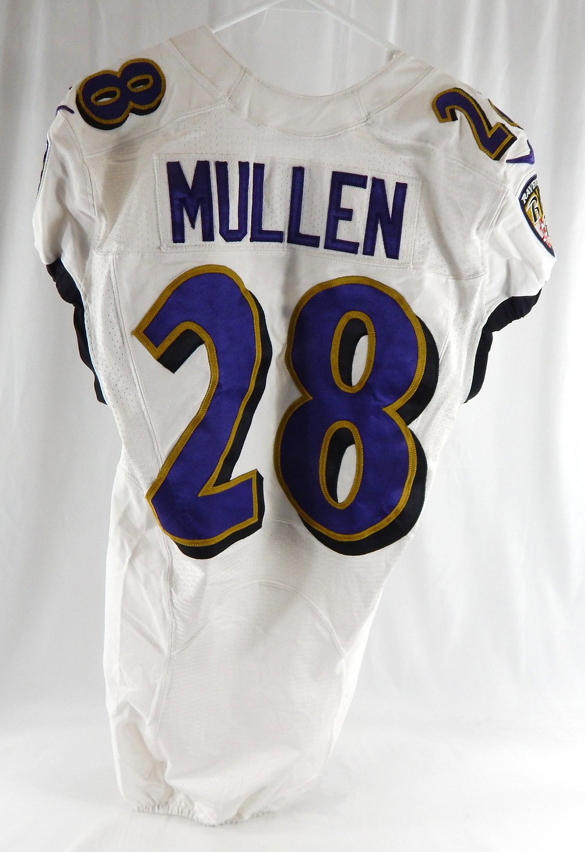 2021 Baltimore Ravens Trayvon Mulllen #28 Game Used White Practice Jersey 38 317 Pic2