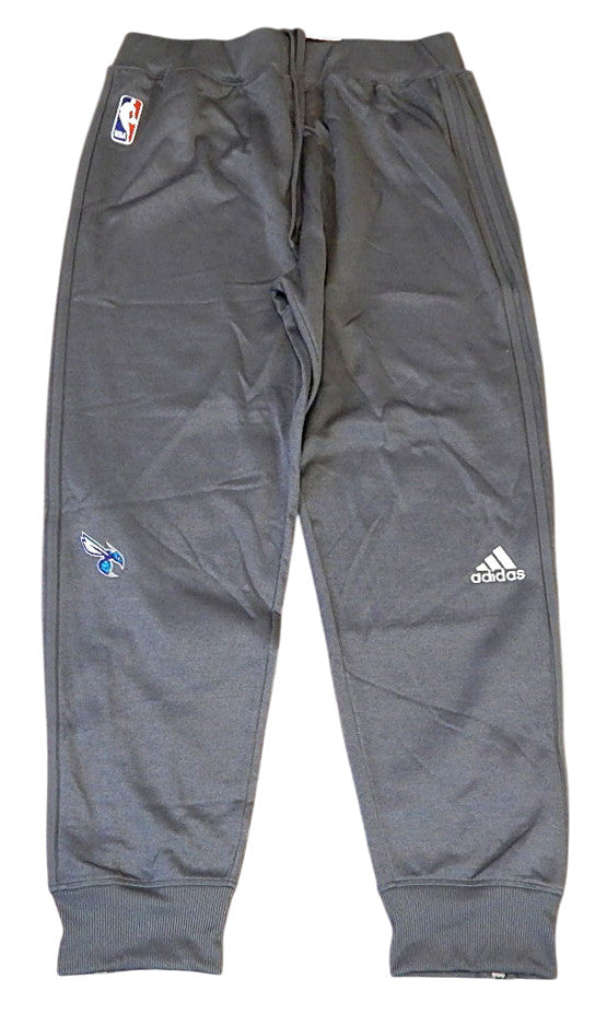Charlotte Hornets Adidas Climawarm Team Issued Sweatpants Gray XL +2"