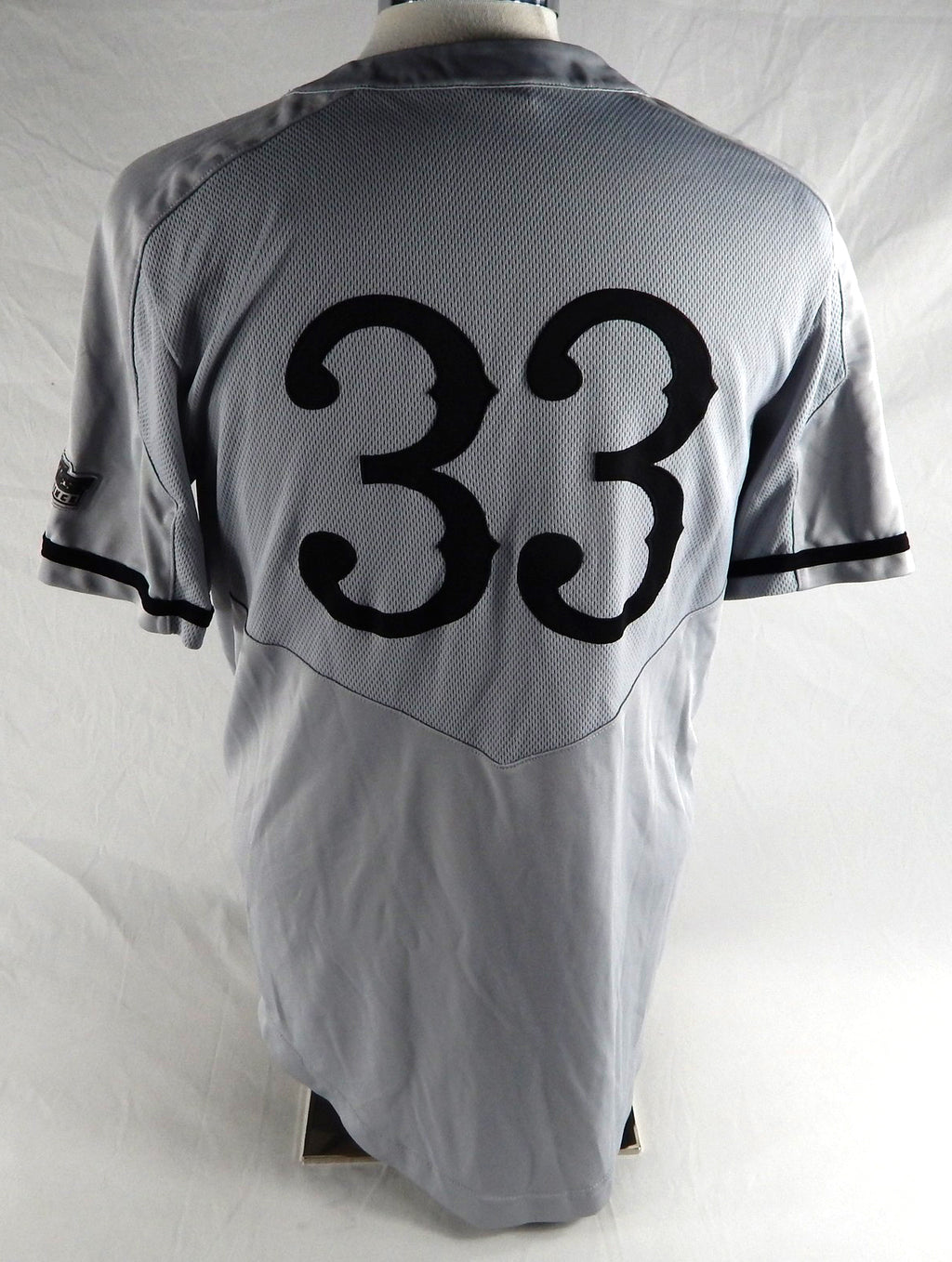 2019 Long Beach State Dirtbags #33 Game Used Grey Jersey Baseball L 600 Pic2