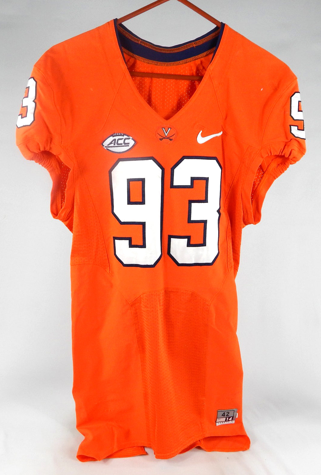2015-16 Virginia Cavaliers #93 Game Used Orange Jersey NP Rem 42 122 Pic2