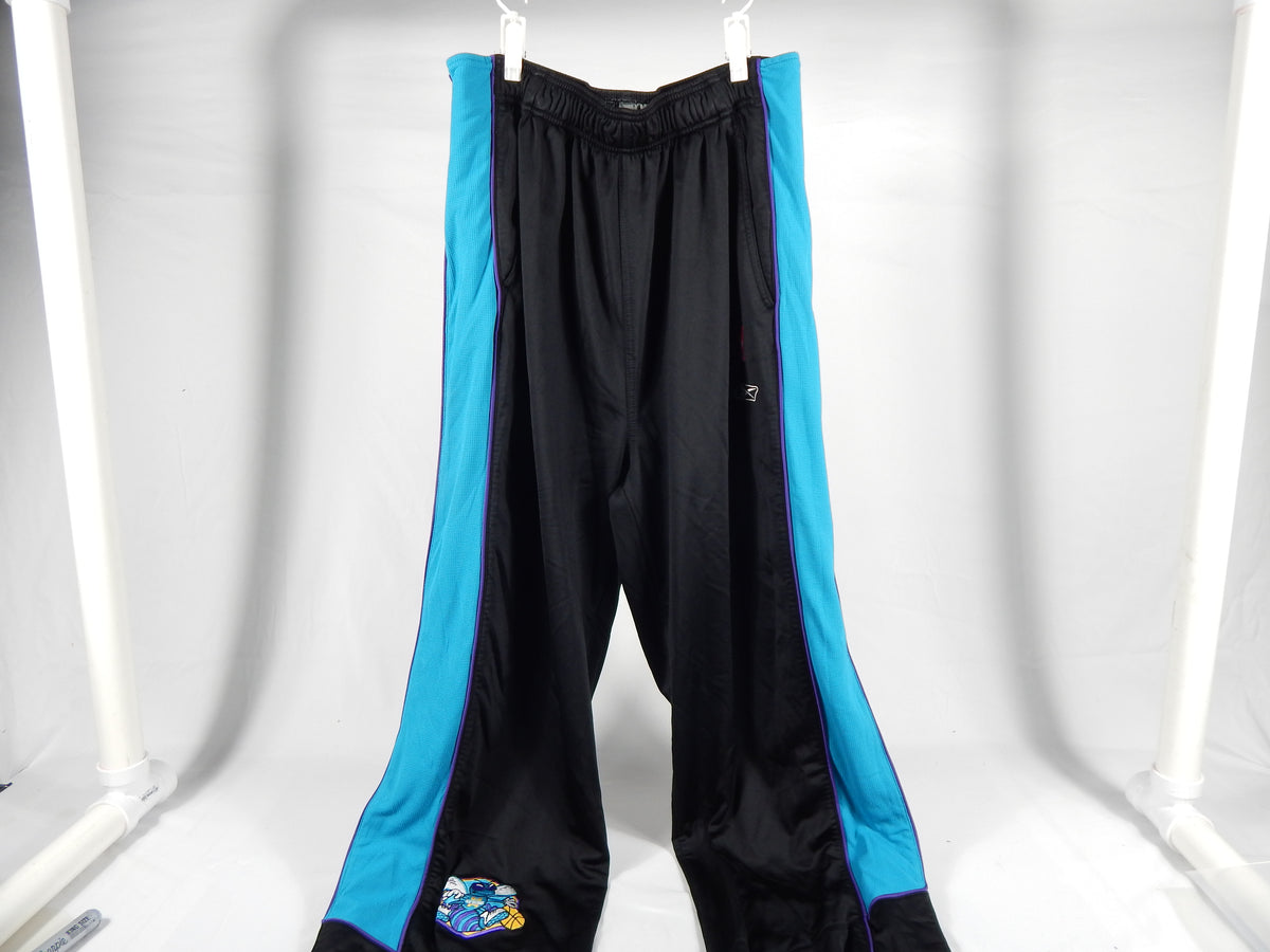 2000s New Orleans Hornets Game Issued Black Basketball Pants 2XL 522