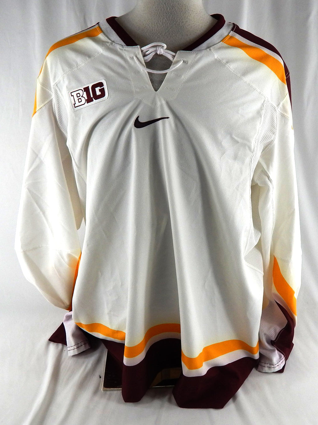 Minnesota Golden Gophers Blank Game Issued White Jersey Hockey B10 Patch 60 165