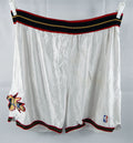2002-06 Phialdephia 76ers #8 Game Used White Shorts 46 DP95997