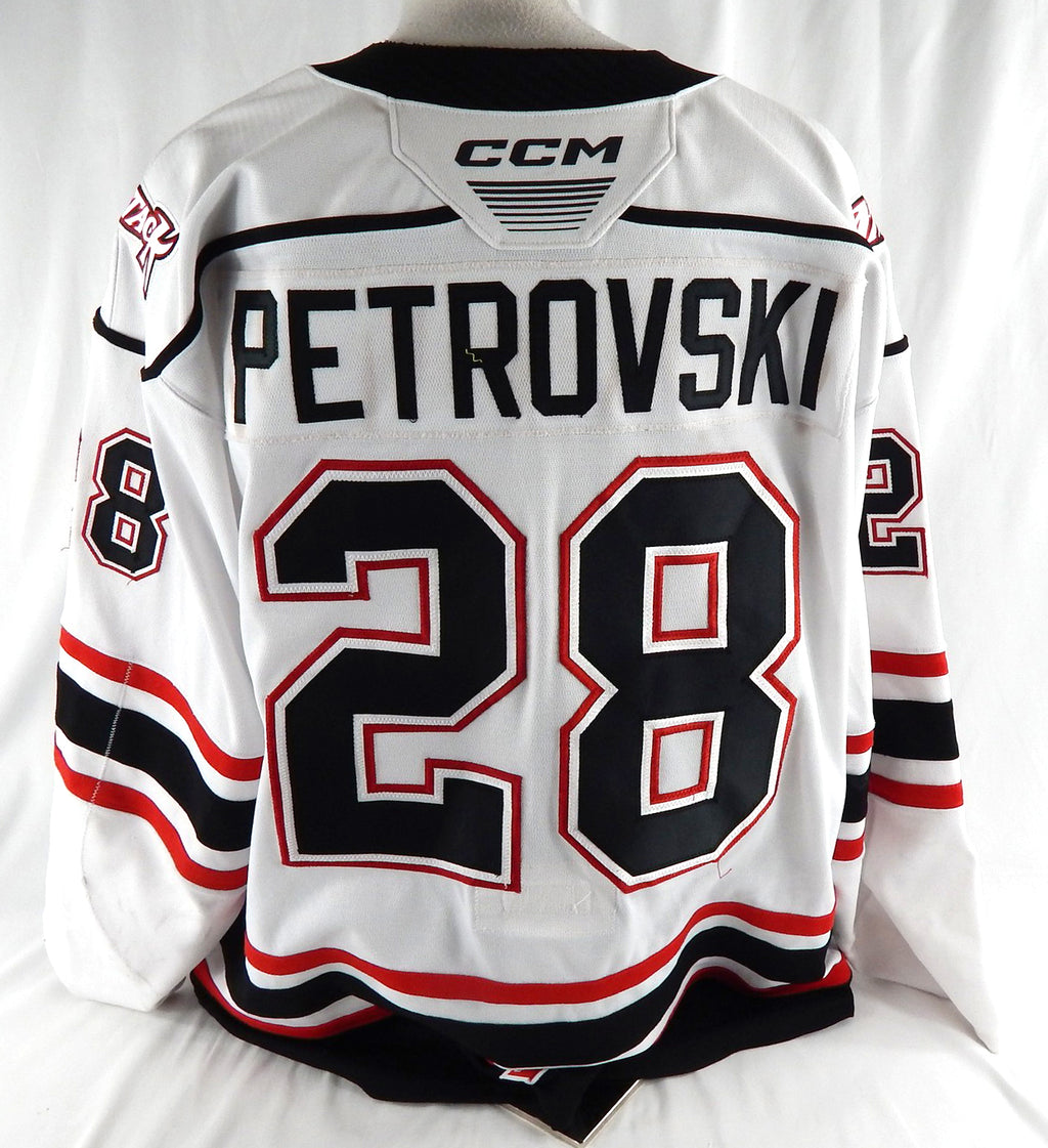 2024-25 Owen Sound Attack James Petrovski #28 Game Used White Jersey 56 621 Pic2