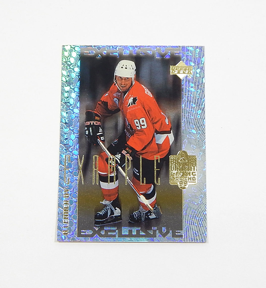 1999 UD Wayne Gretzky Living Legend A Leader by Example Wayne Gretzky #L6