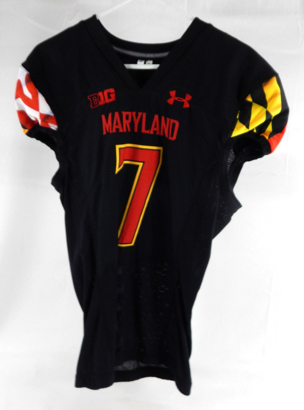 2021 Maryland Terrapins Jayon Venerable #7 Game Used Black Jersey Football 44 33