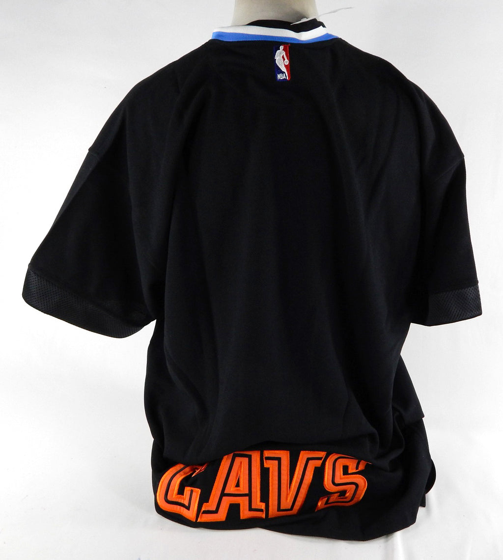 1990s Cleveland Cavaliers Game Issued Black Shooting Shirt 2XL DP69318 Pic2