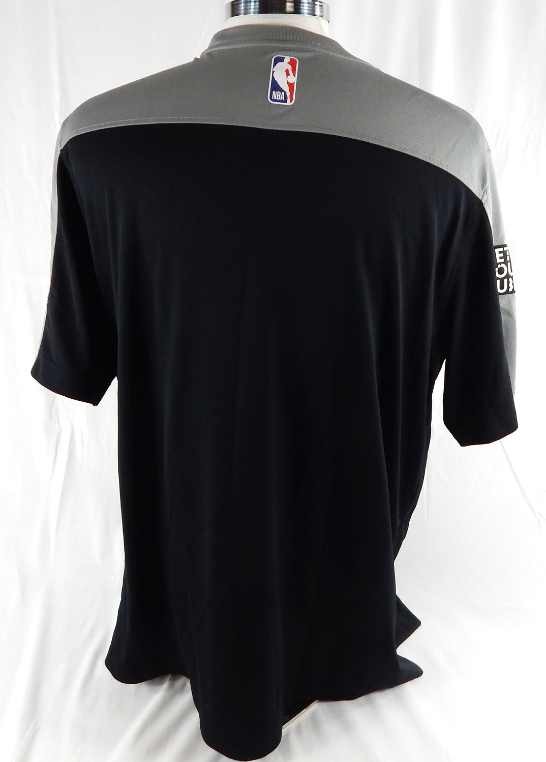 2024-25 Brooklyn Nets #23 12 Game Used Black Shooting Shirt XL 105 Pic2