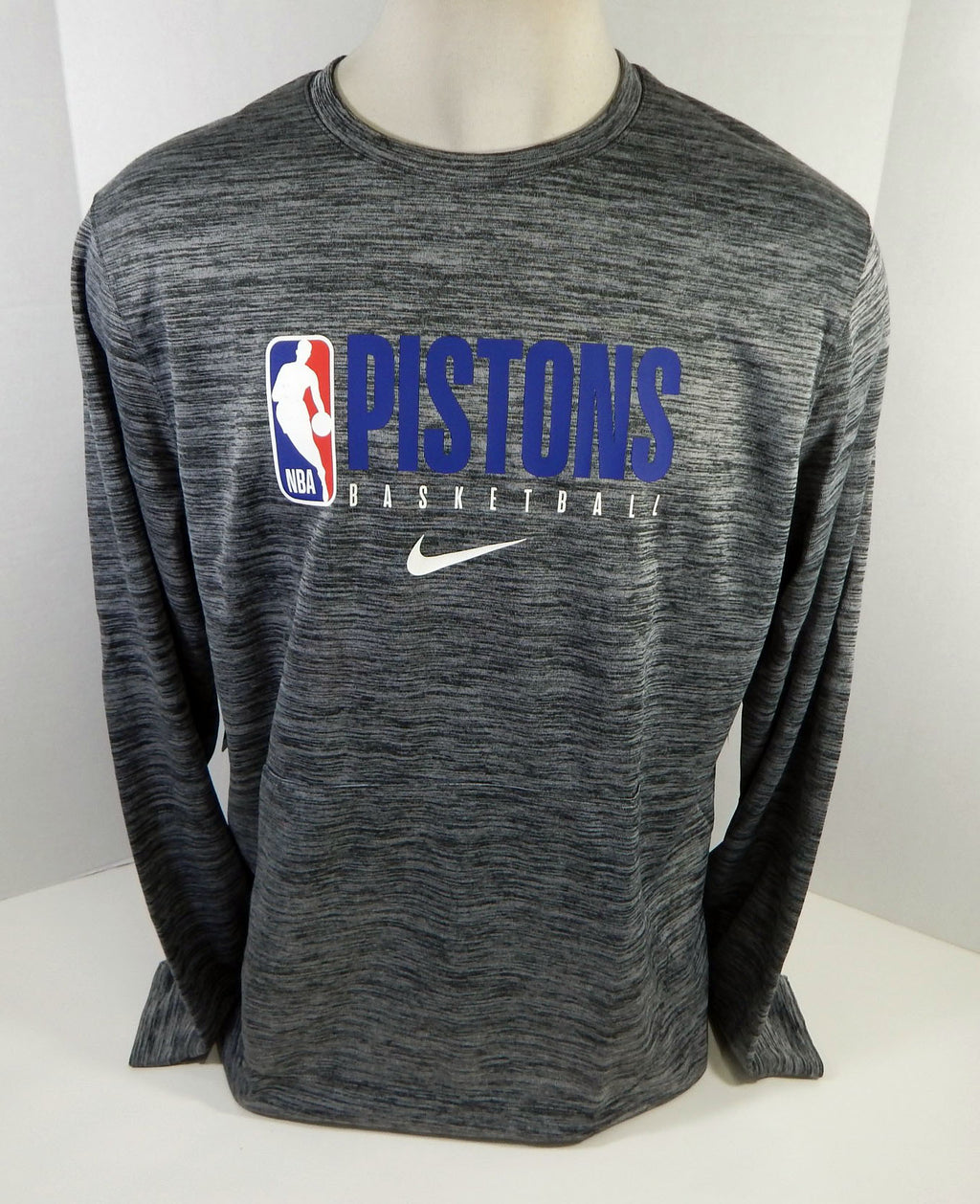 New NBA 2019-20 Detroit Pistons Team Issued Grey Crewneck Shirt XL NWT 788S Pic2