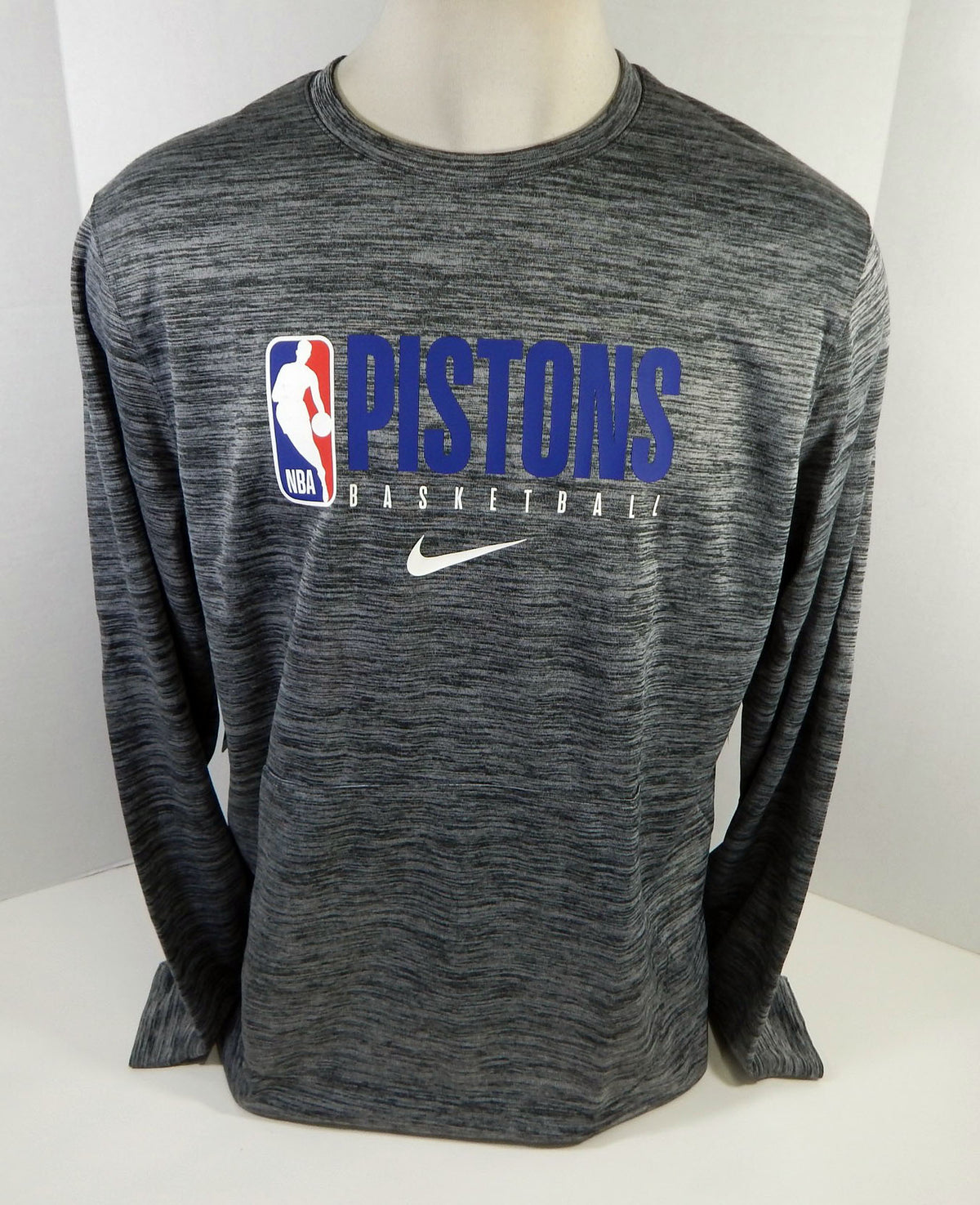 New NBA 2019-20 Detroit Pistons Team Issued Grey Crewneck Shirt XL NWT 788S Pic2
