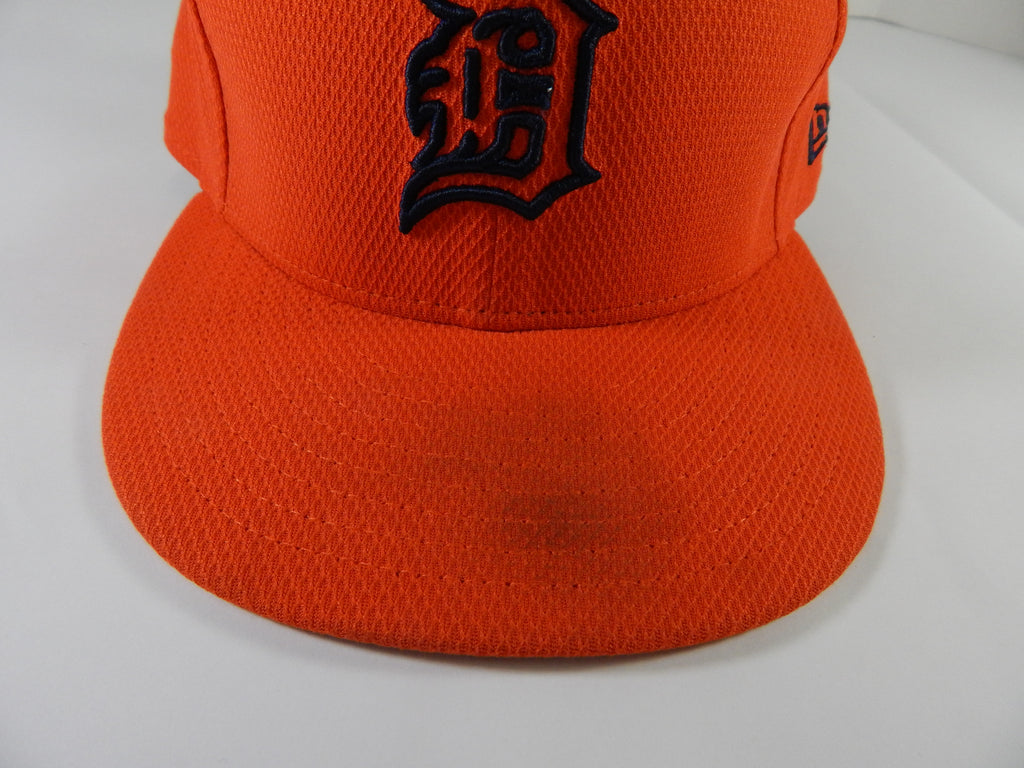 2017 Detroit Tigers Warwick Saupold #53 Game Issued Pos Used Orange Hat BP 6 Pic2