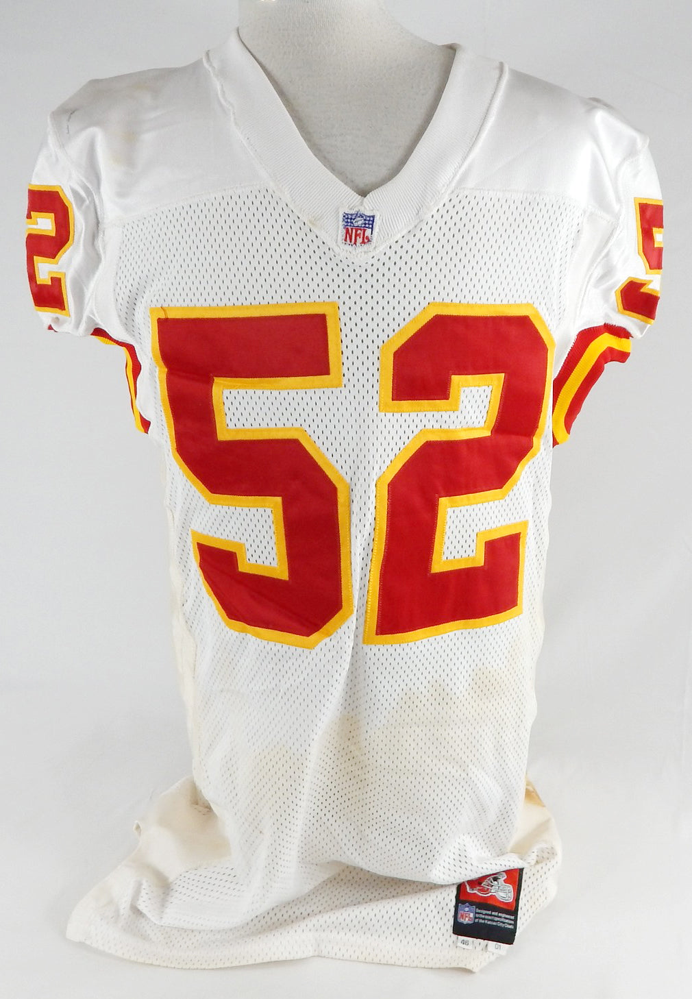 2001 Kansas City Chiefs Andre O'Neal #52 Game Issued White Jersey 46 116