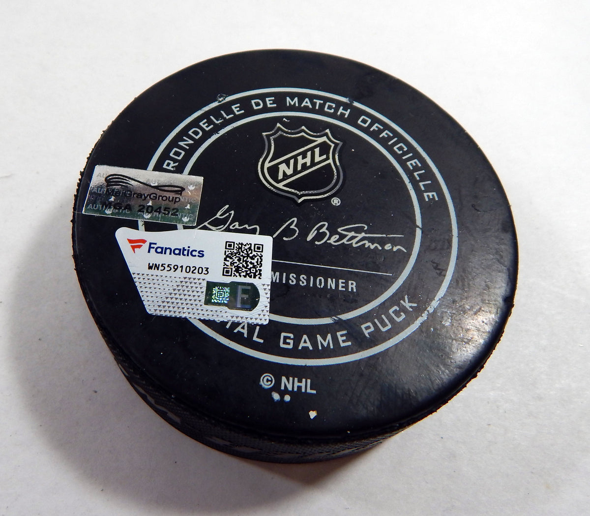 2018 Nashville Predators Vs. Anaheim Ducks Game Used Black Puck DP61272 Pic2