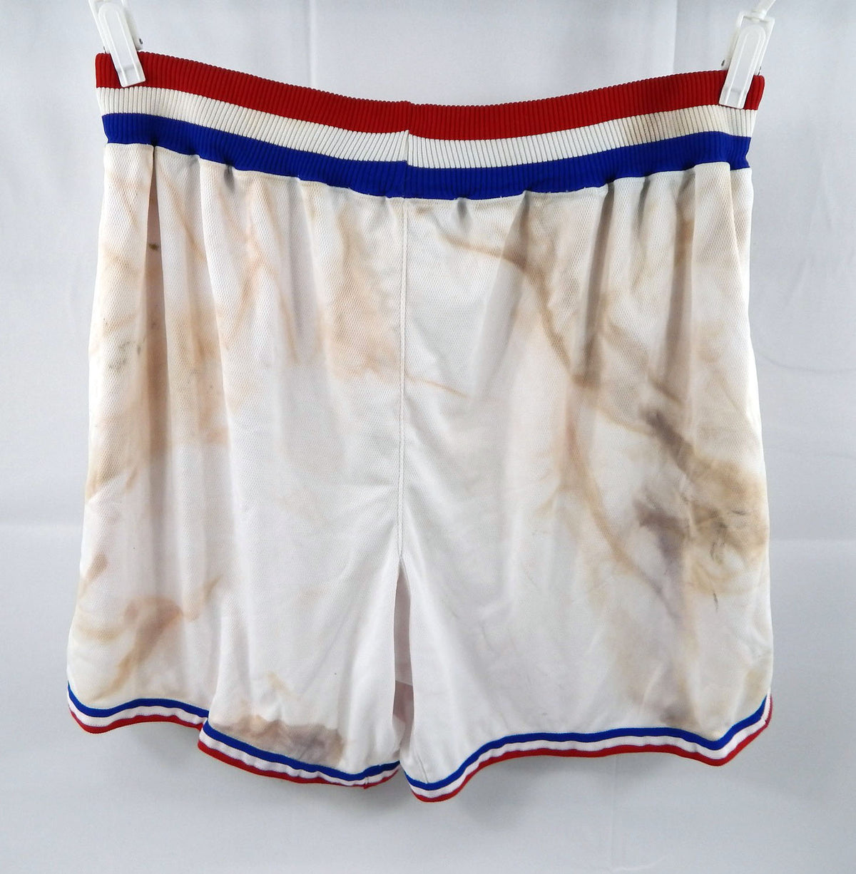 2006-09 Philadelphia 76ers Game Issued White Shorts Alternate 48 196 Pic2